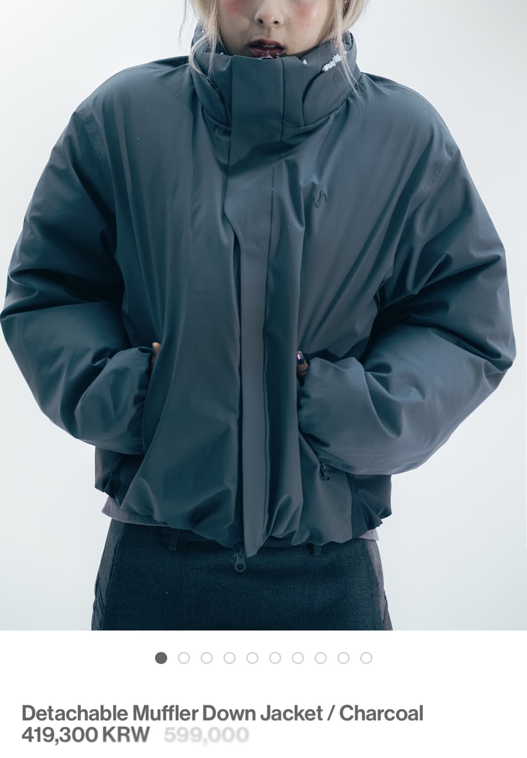 Ojos 오호스 디태쳐블 머플러 다운 자켓 차콜 상품이미지2