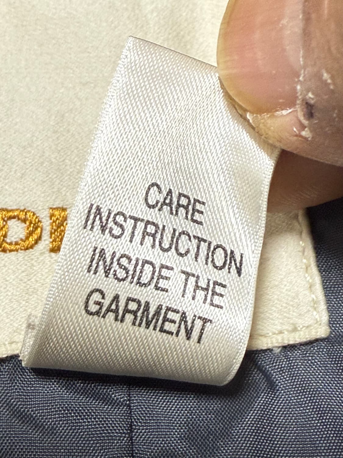 디젤 해체주의 지퍼 디테일 나일론 바이커 경량패딩 상품이미지6