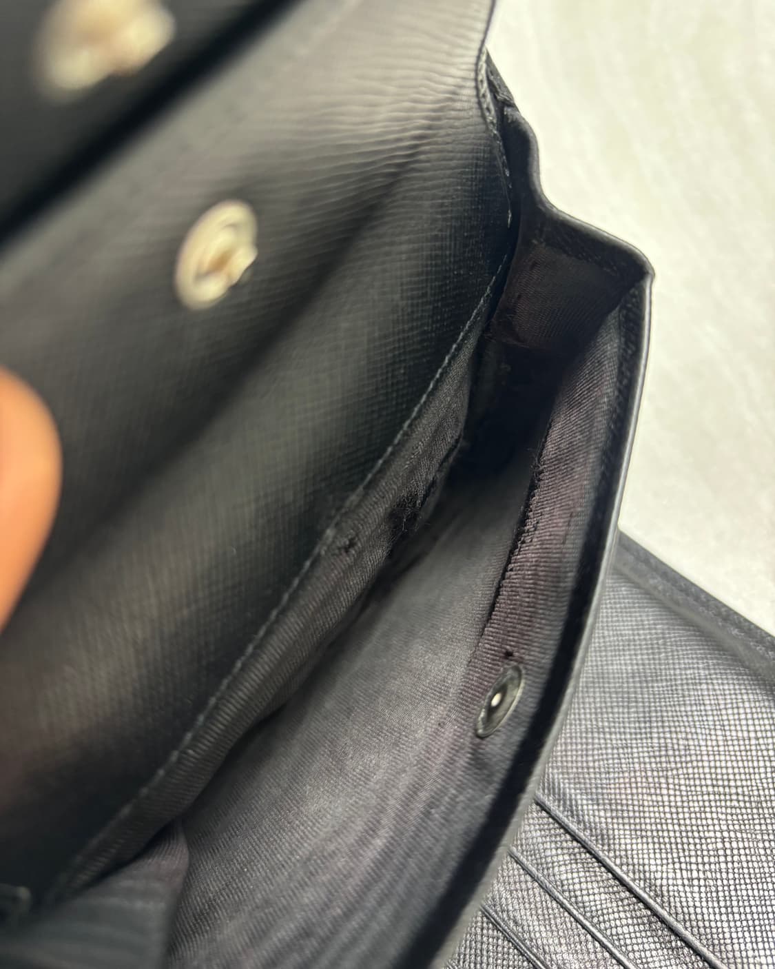 프라다 사피아노 블랙 남성 반지갑 상품이미지6