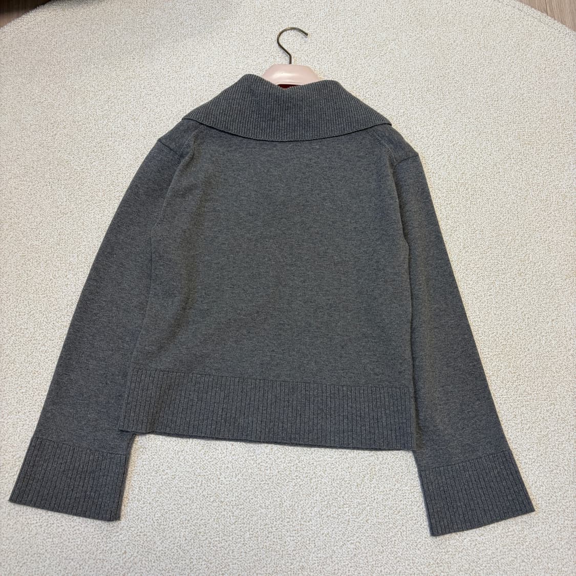 새상품 비비안웨스트우드 앵글로매니아 카라 니트 상품이미지3