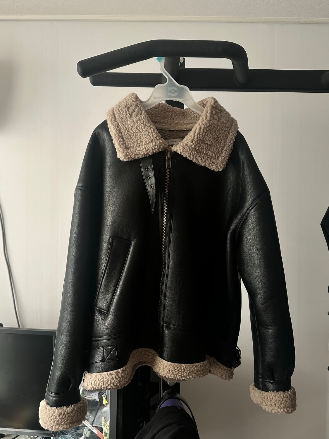 무스탕 L 상품이미지1