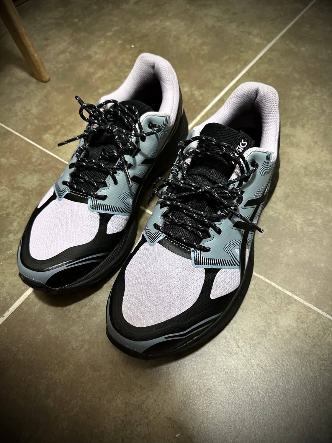 아식스 젤터레인 페이디드 애쉬 락 블랙 265 상품이미지1