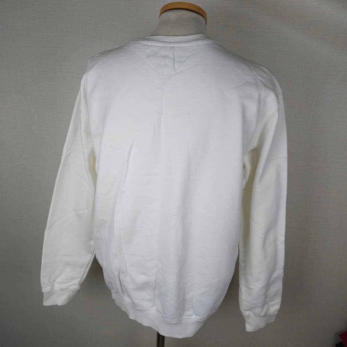 타미힐피거 맨투맨 남자105사이즈 상품이미지4