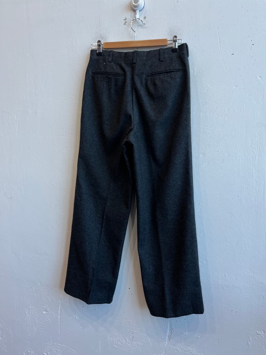 입생로랑 클래식 울 팬츠  상품이미지4