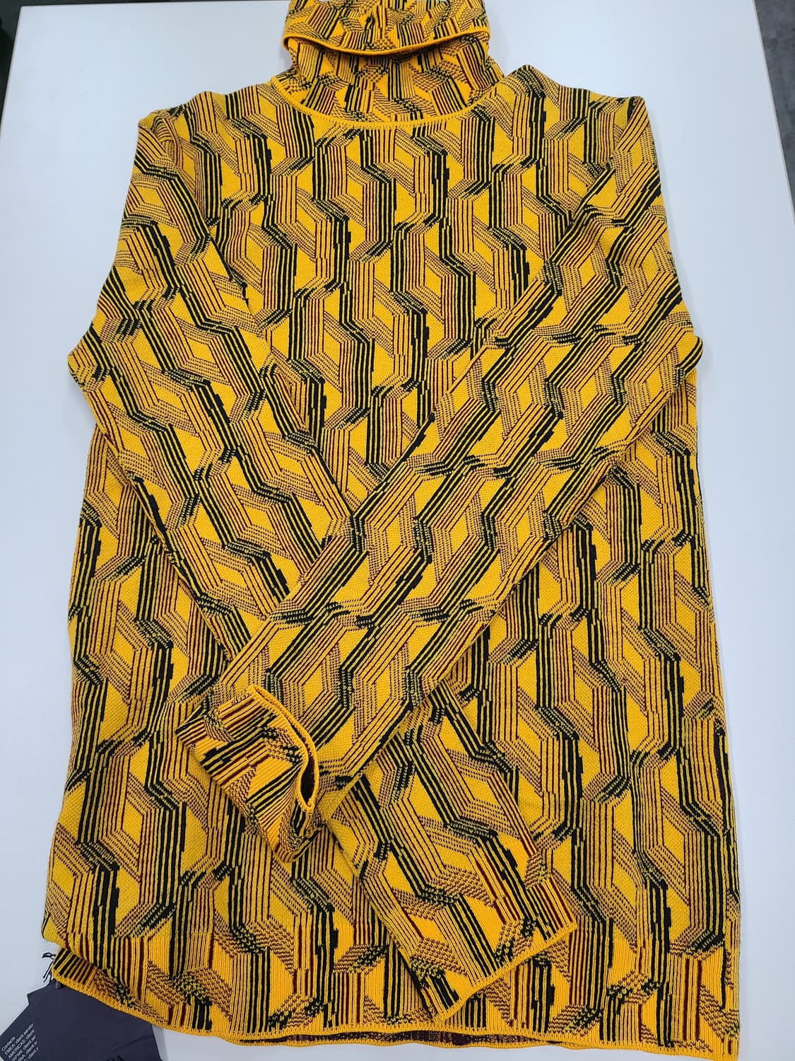 프라다 터틀넥 니트 사이즈40 상품이미지3