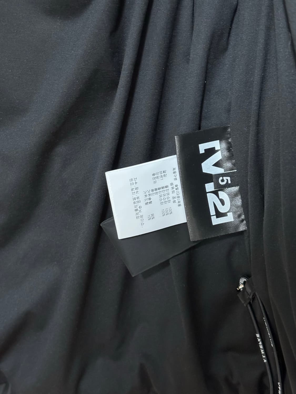 V12 / 골프웨어 패딩 조끼 상품이미지7