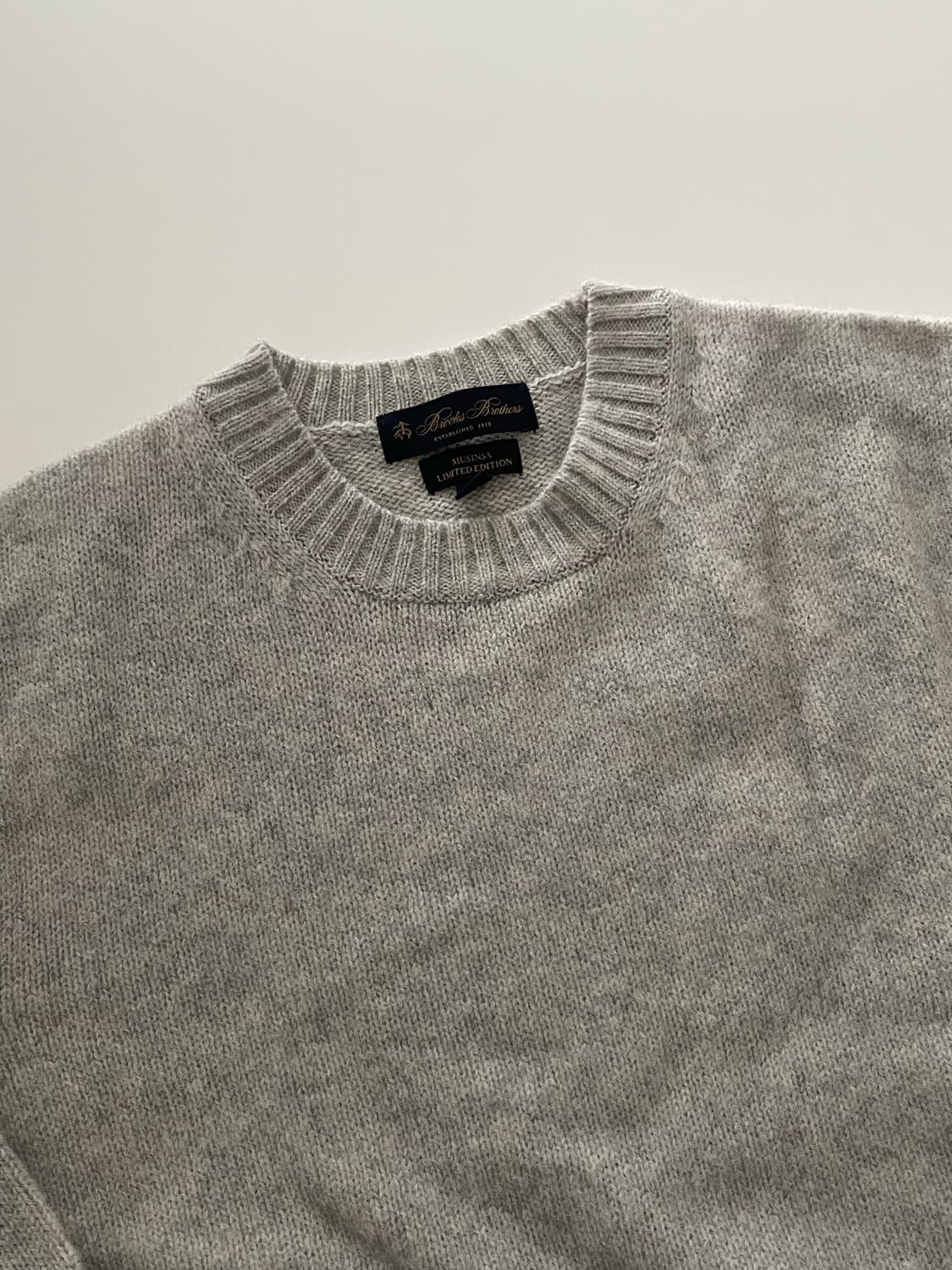 (새제품) brooks brothers 브룩스 브라더스 연그레이 울 니트 상품이미지3
