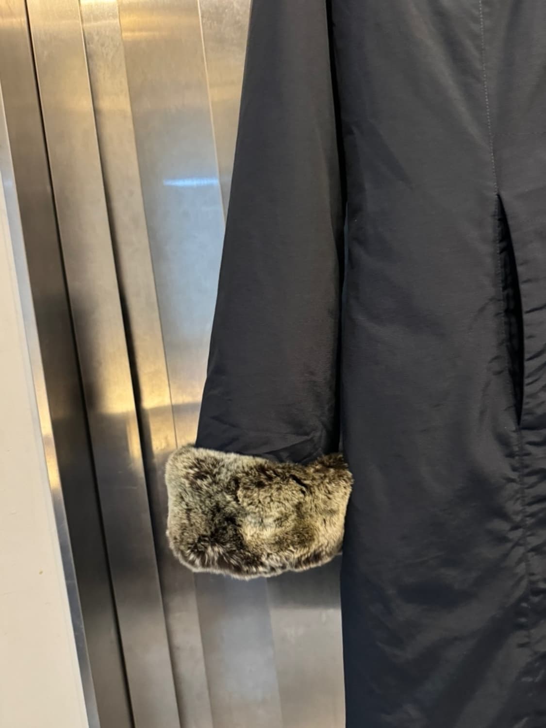 울리치 구스 다운 코트 상품이미지7