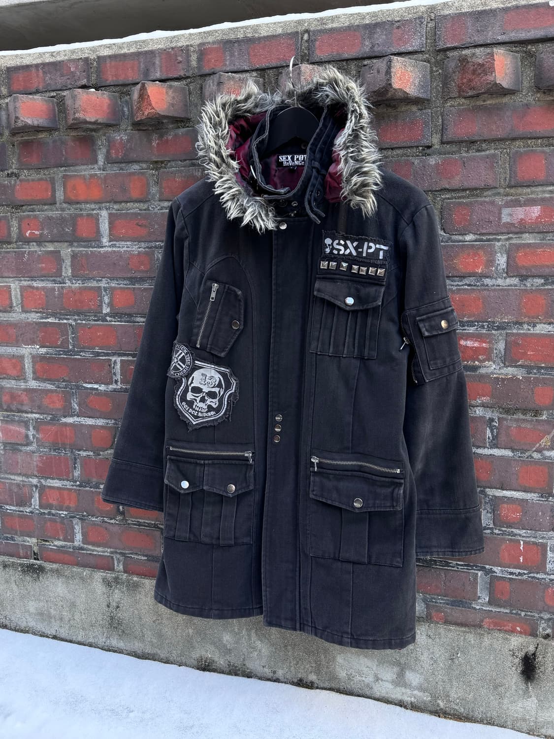 sexpot revenge 고딕 펑크 퍼 후드 자켓  상품이미지1