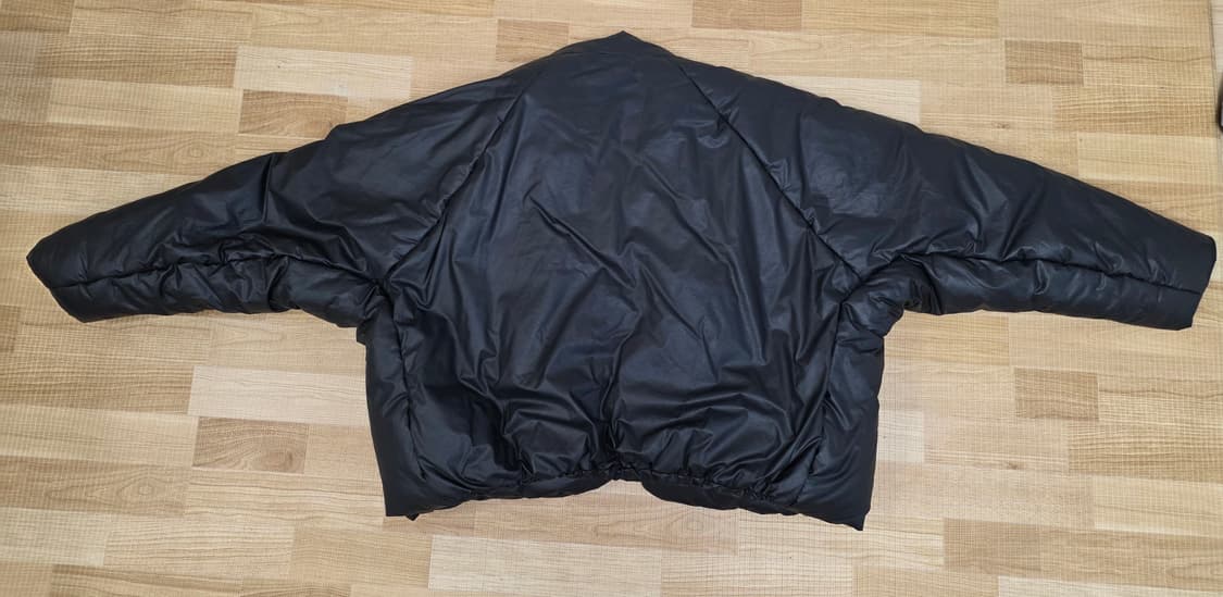 이지 갭 엔지니어드 바이 발렌시아가 라운드 자켓 블랙 XXL 상품이미지3