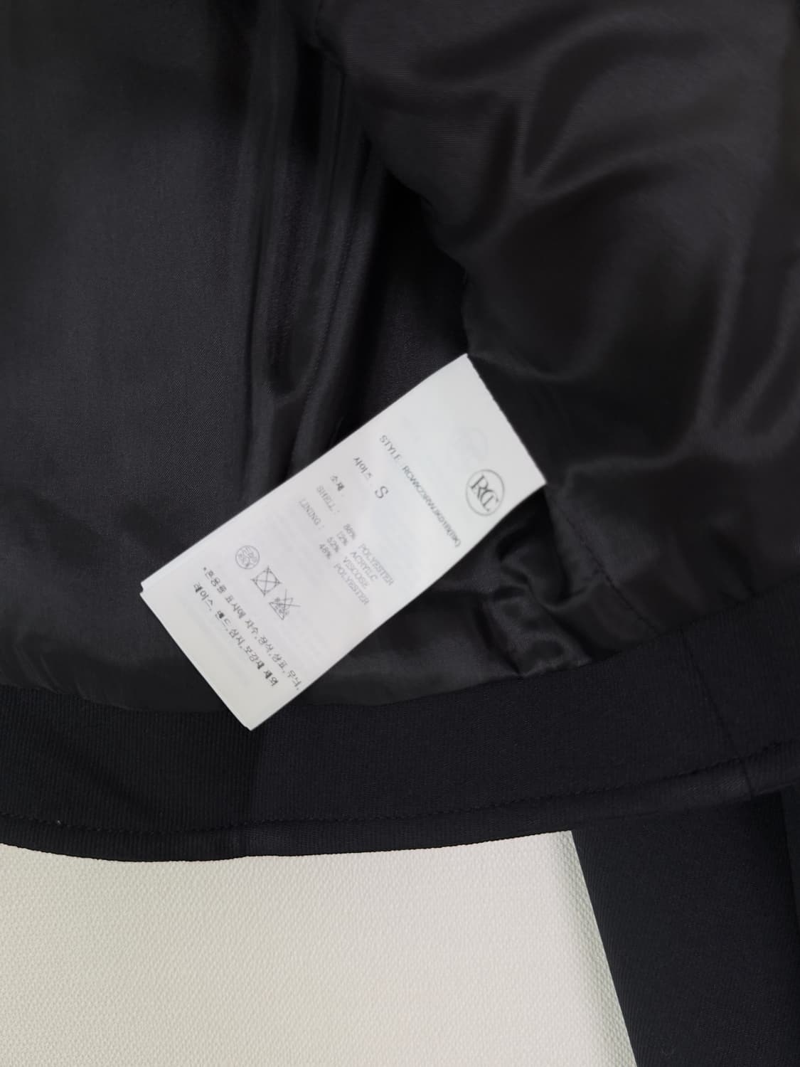 렉토 SIGNATURE DETAIL MICA CROP ZIP JACKET 상품이미지3