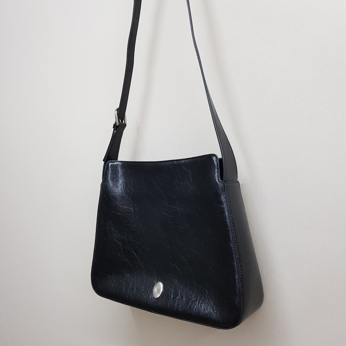 OSTKAKA 오스트카카 소가죽  숄더백 크로스백 상품이미지2