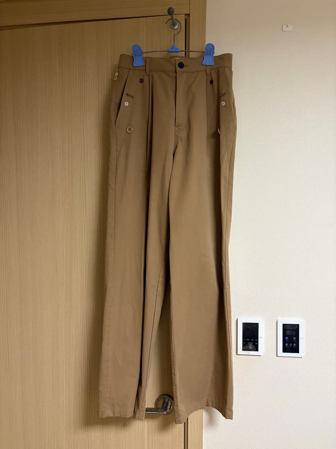 웨이비니스 멀티 버튼 코튼 팬츠 1 사이즈 상품이미지1