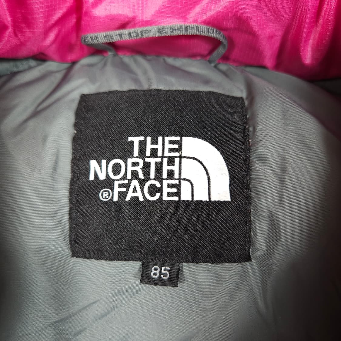 노스페이스 700 눕시 패딩 상품이미지4