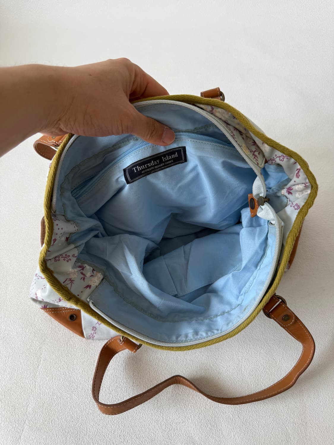 써스데이아일랜드(Thursday Island) 토트백(레더 스트랩) 상품이미지6