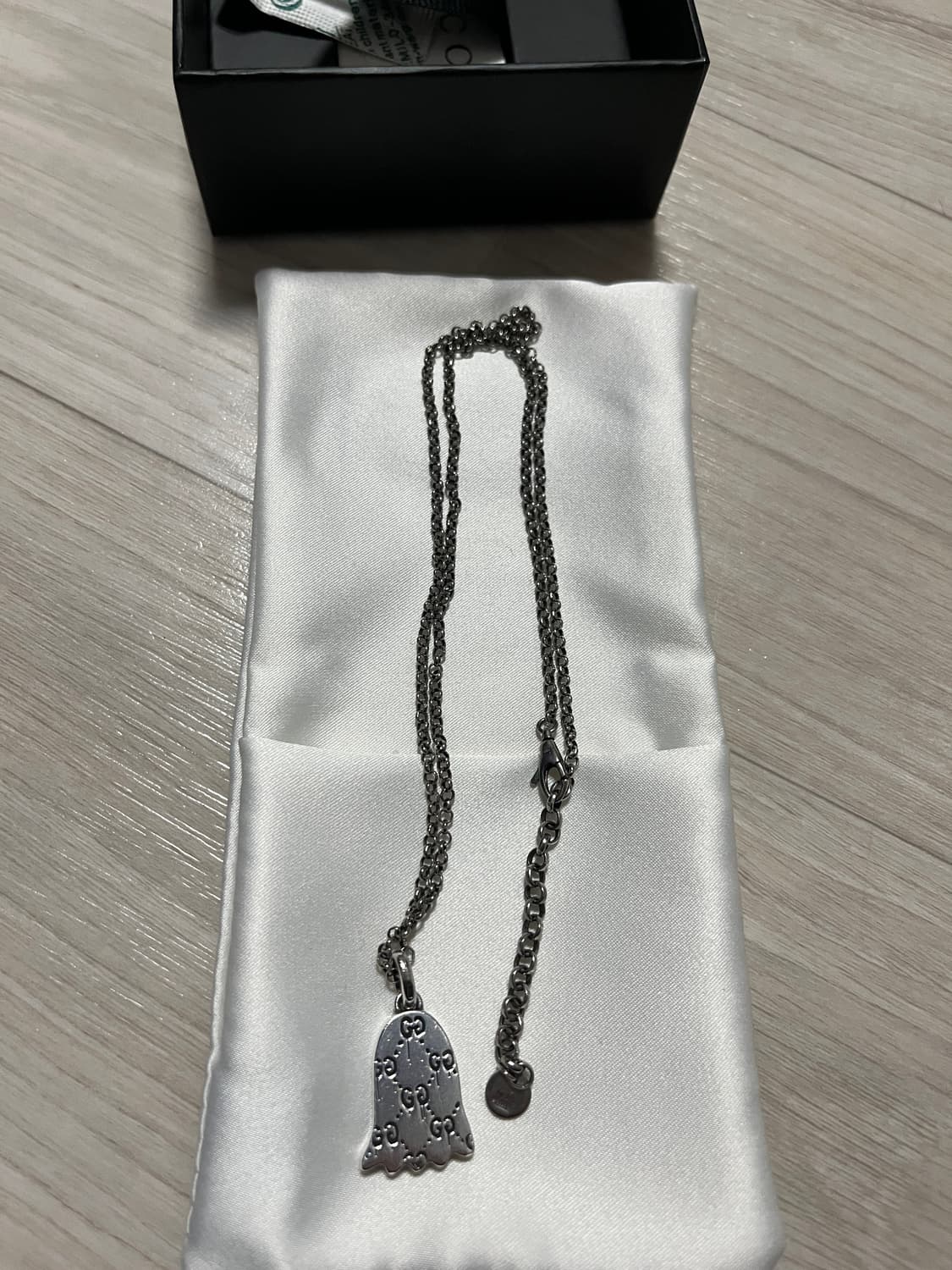 구찌 고스트 펜던트 목걸이 상품이미지5