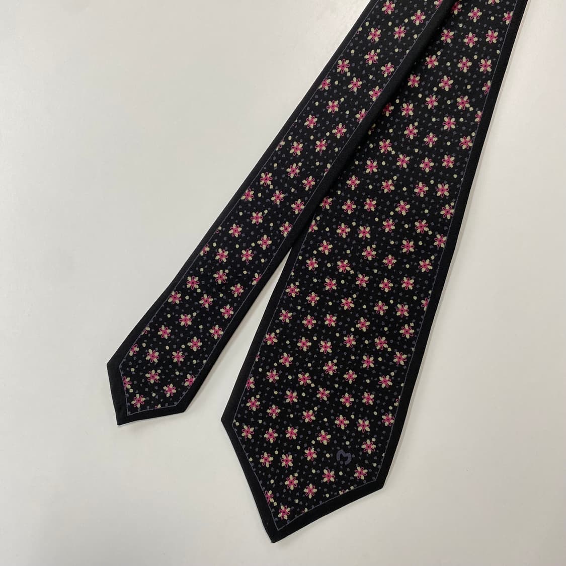 밀라숀(mila schon) 명품 정품 블랙넥타이 상품이미지1