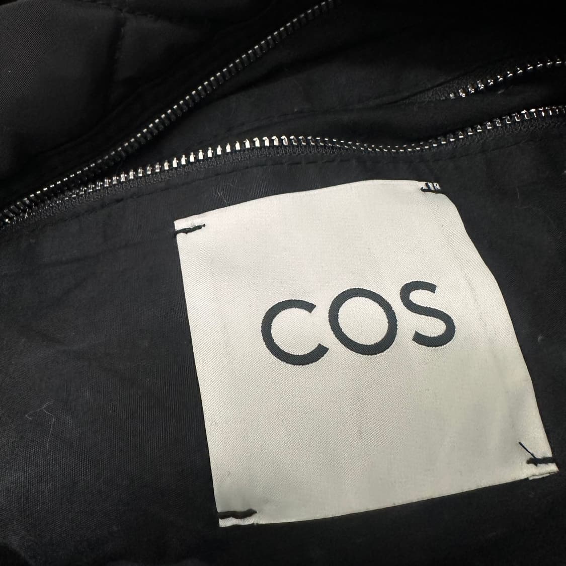 COS 코스 숄더백 보부상 오버사이즈 블랙 상품이미지4