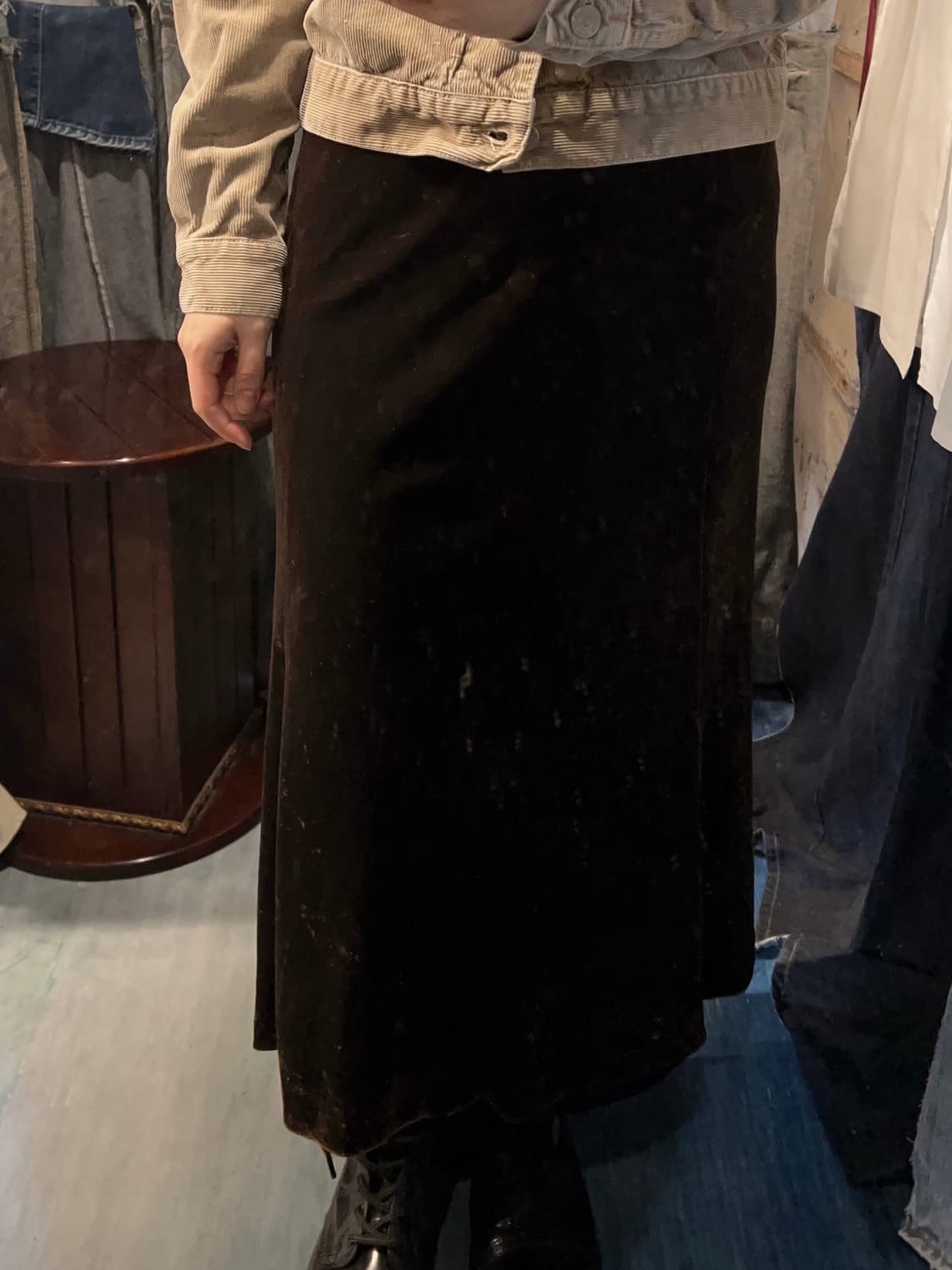 25inch ) CECI OU CELA Velvet Midi Skirt 상품이미지2