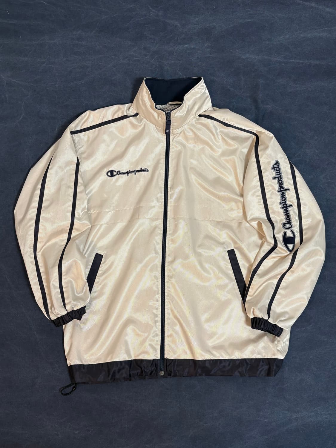 챔피온 실크 자수 바람막이 상품이미지1