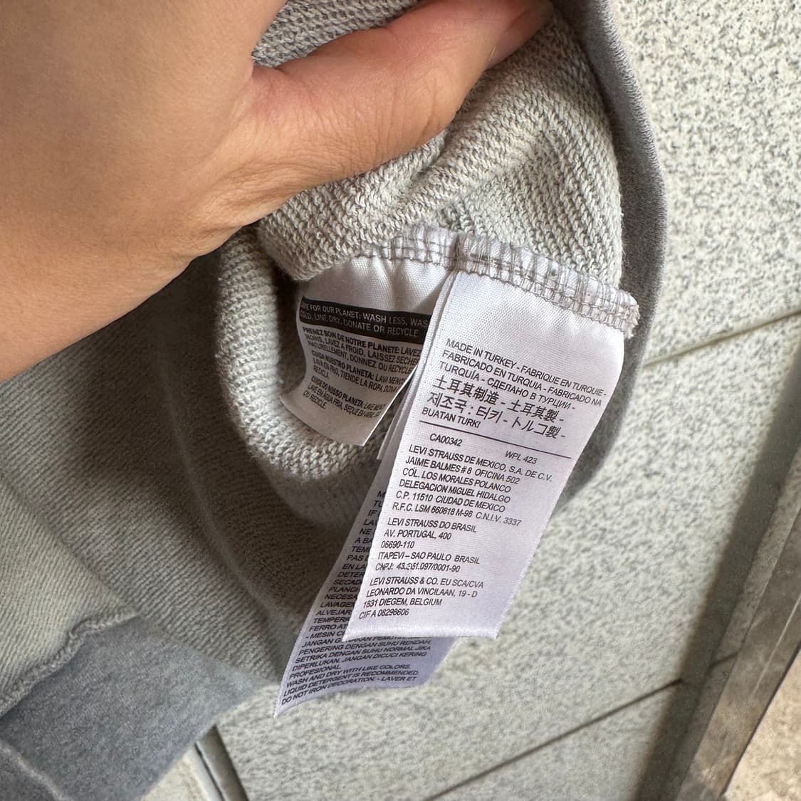 리바이스 스펠아웃 로고 후드집업 상품이미지10