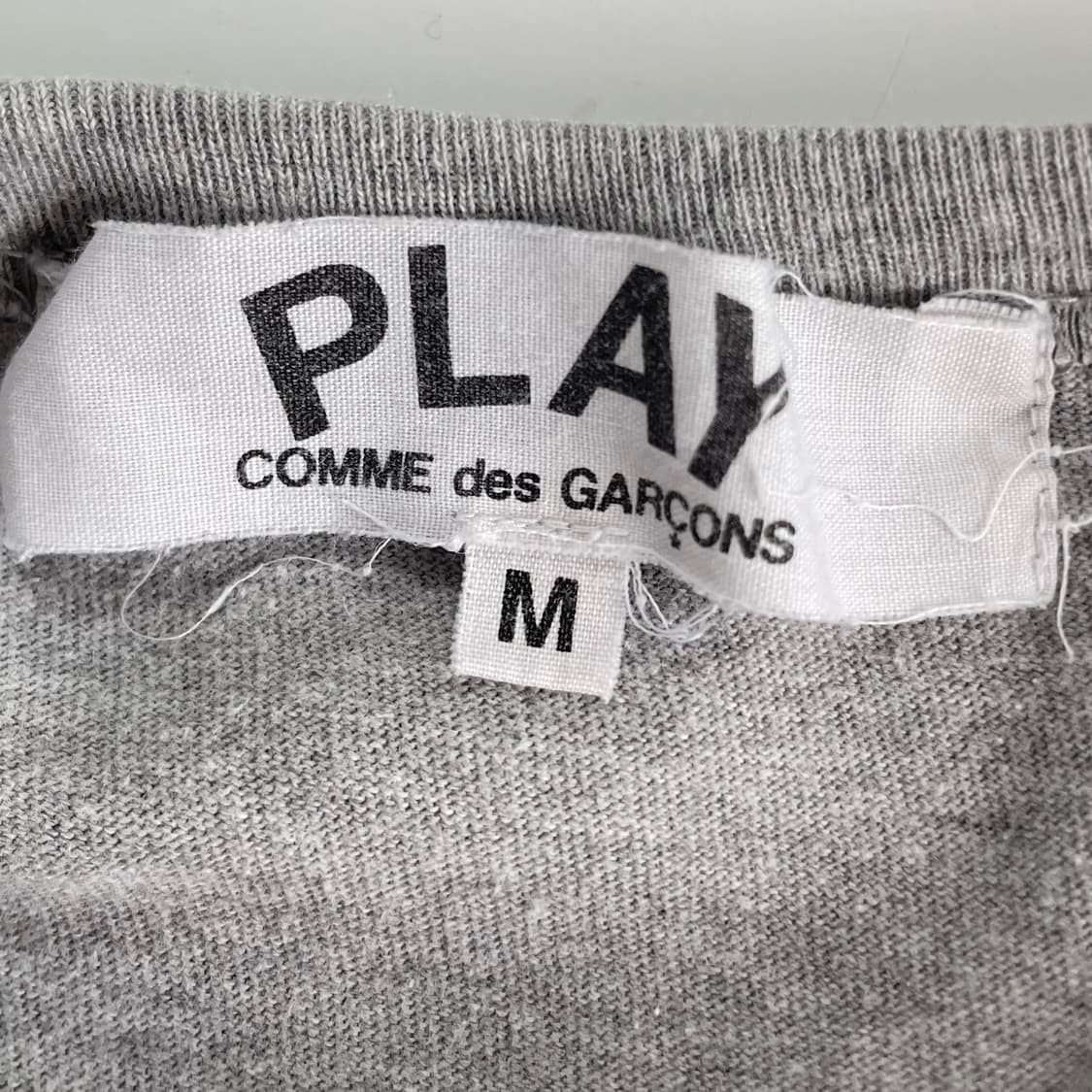 Comme des Garcons  꼼데가르송 와펜 그레이 반팔 티셔츠 상품이미지3