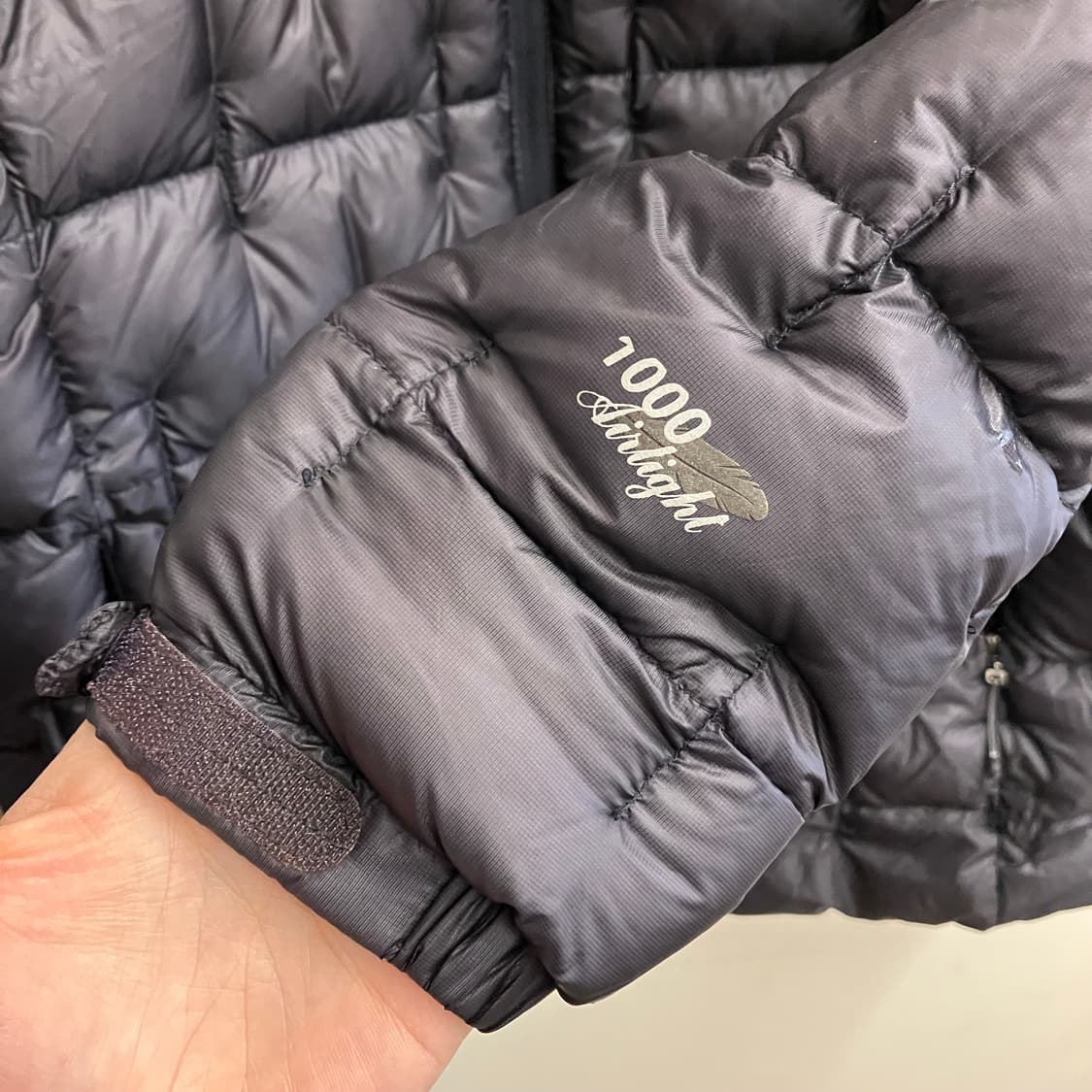 N33 몽벨 경량 패딩 상품이미지4