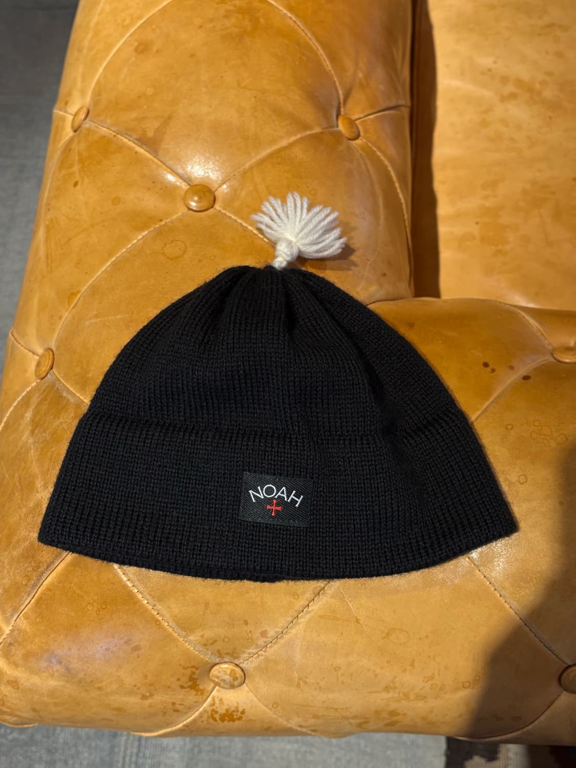 노아 태슬 비니 새상품 홍태준 착용 상품이미지1