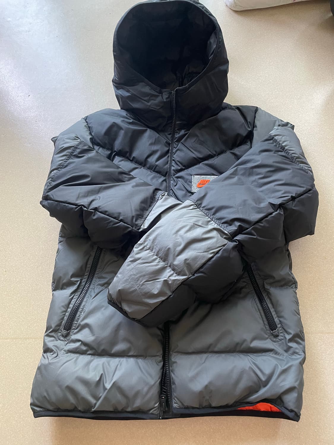 나이키 패딩 상품이미지2
