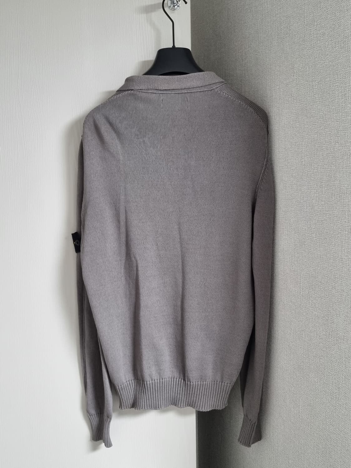 스톤아일랜드 반집업 니트 상품이미지2