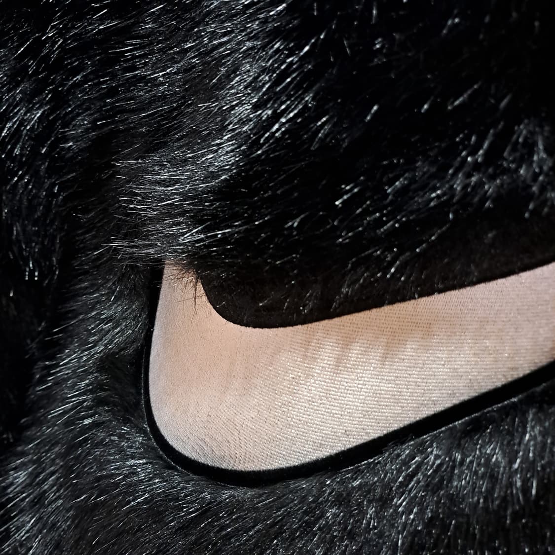 (택포) 나이키 x 앰부쉬 리버시블 포우 퍼 코트 블랙 M B93 상품이미지4