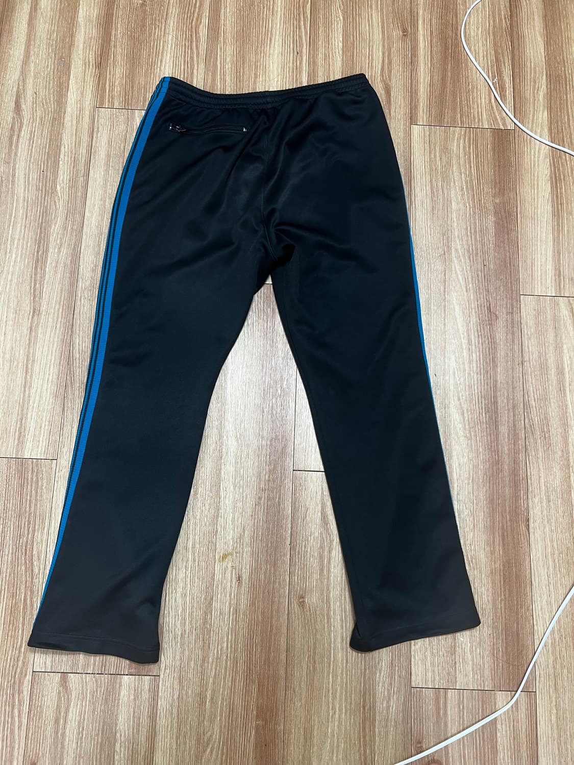 니들스 트랙팬츠 검파 네로우 (L) 판매 상품이미지2