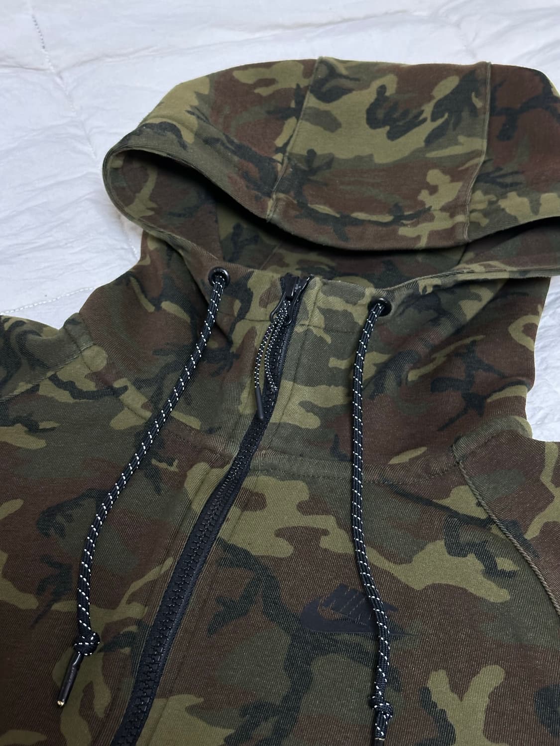 나이키 마두로 테크팩  카모 후드집업 라지 상품이미지8