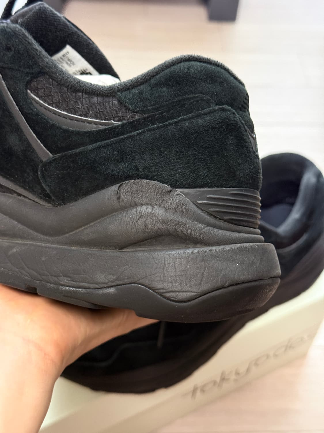 뉴발란스 꼼데가르송 고어텍스 5740 270 상품이미지3