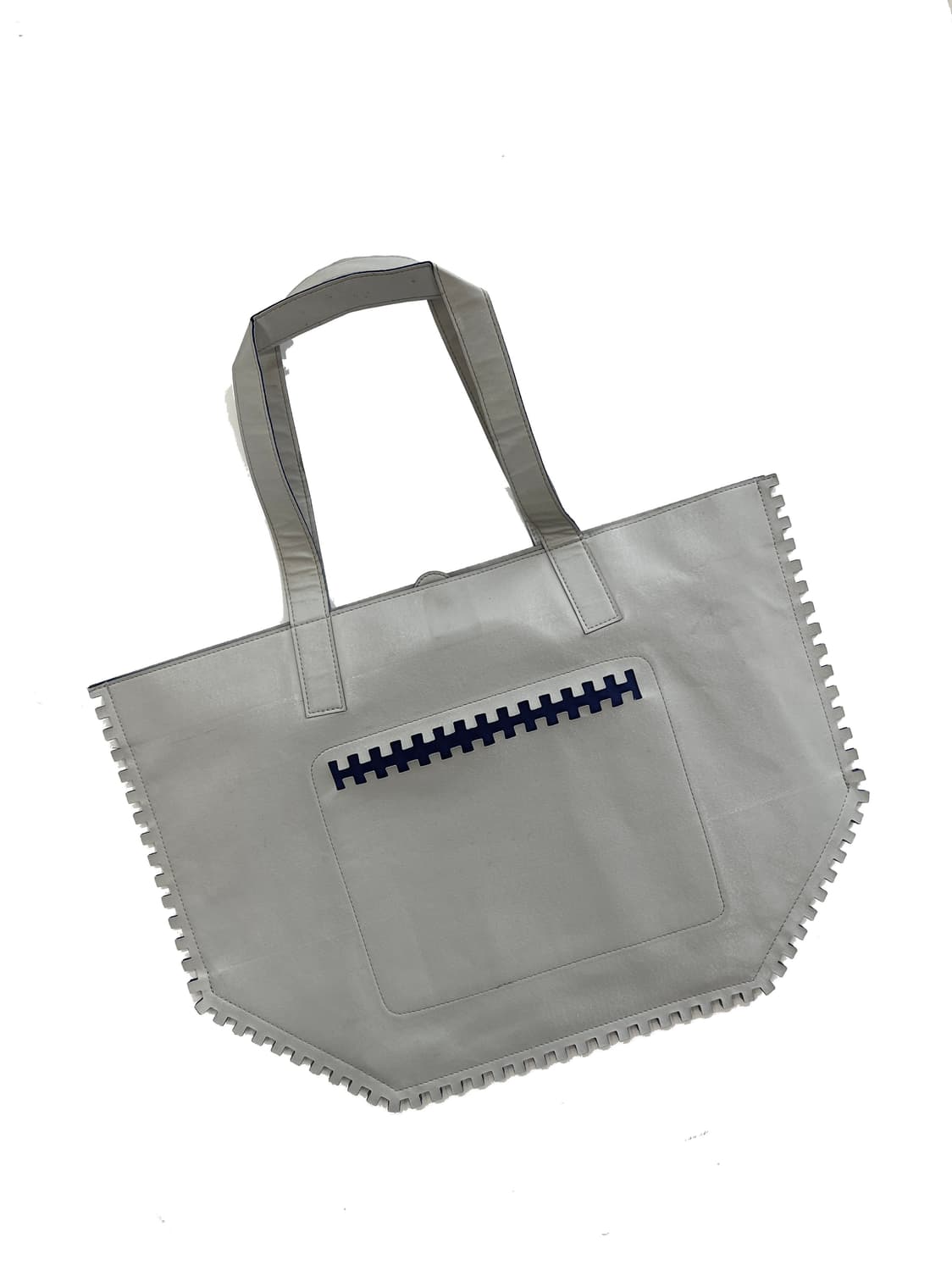 이세이미야케 토트백 상품이미지2