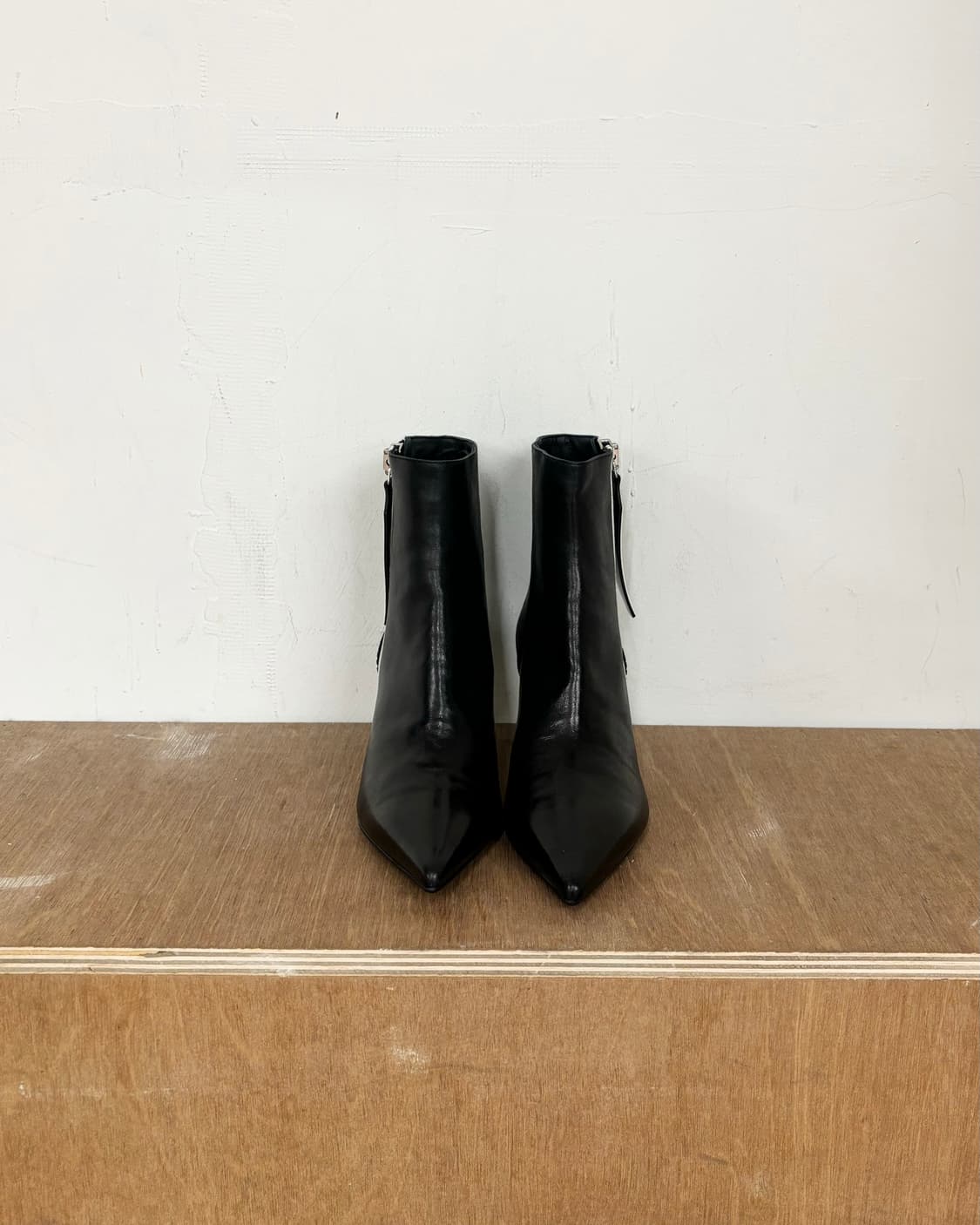 엠포리오 아르마니 블랙 레더 부츠 상품이미지2