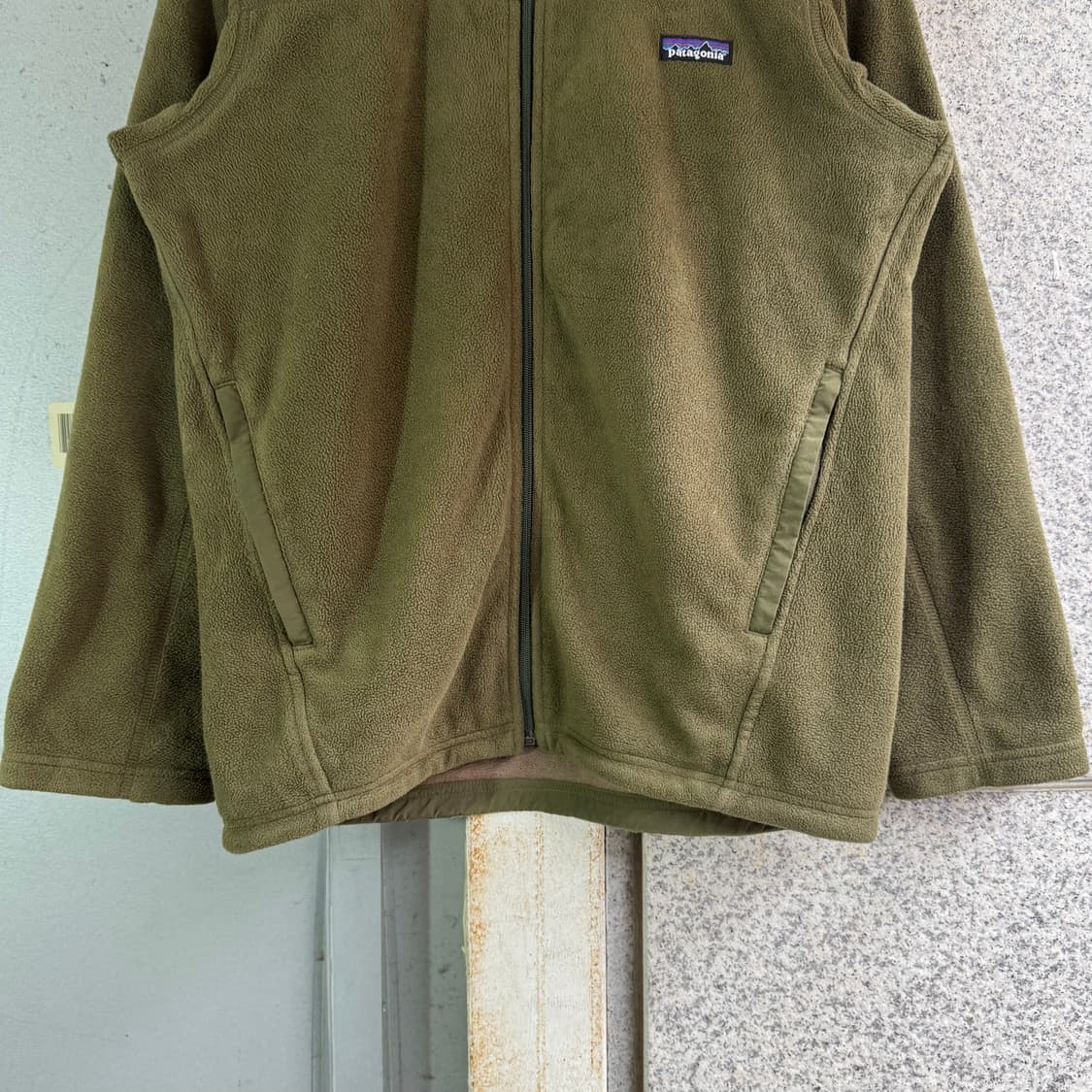 파타고니아 신칠라 로고 플리스 상품이미지5