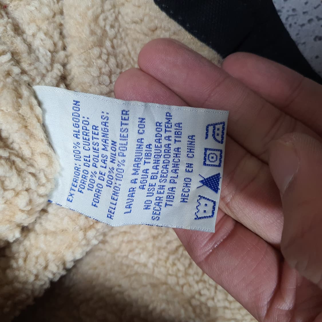 ✨ (바배) 디키즈 올블랙 테크 포켓 엑티브 후드 워크 자켓  상품이미지4