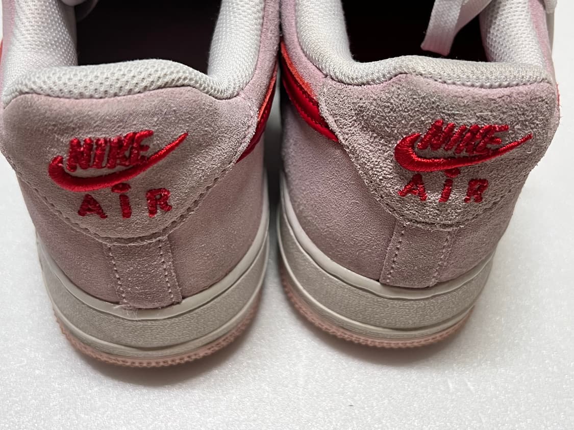 [260] 나이키 에어포스1 발렌타인데이 상품이미지9