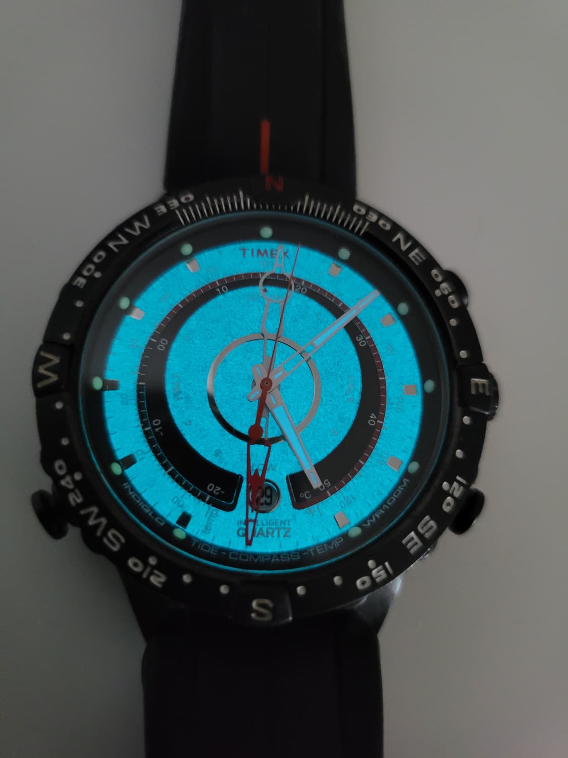 당신의 모험을 함께할 완벽한 동반자, 타이맥스 '해운대 시계' (T2N7 상품이미지1