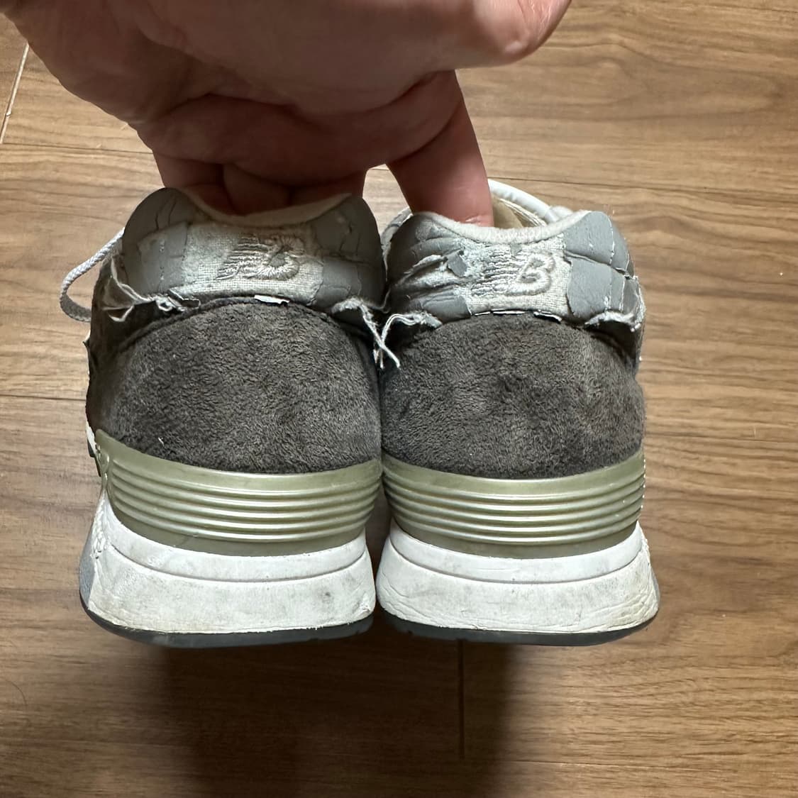 뉴발란스 1400 네이비 285 상품이미지7