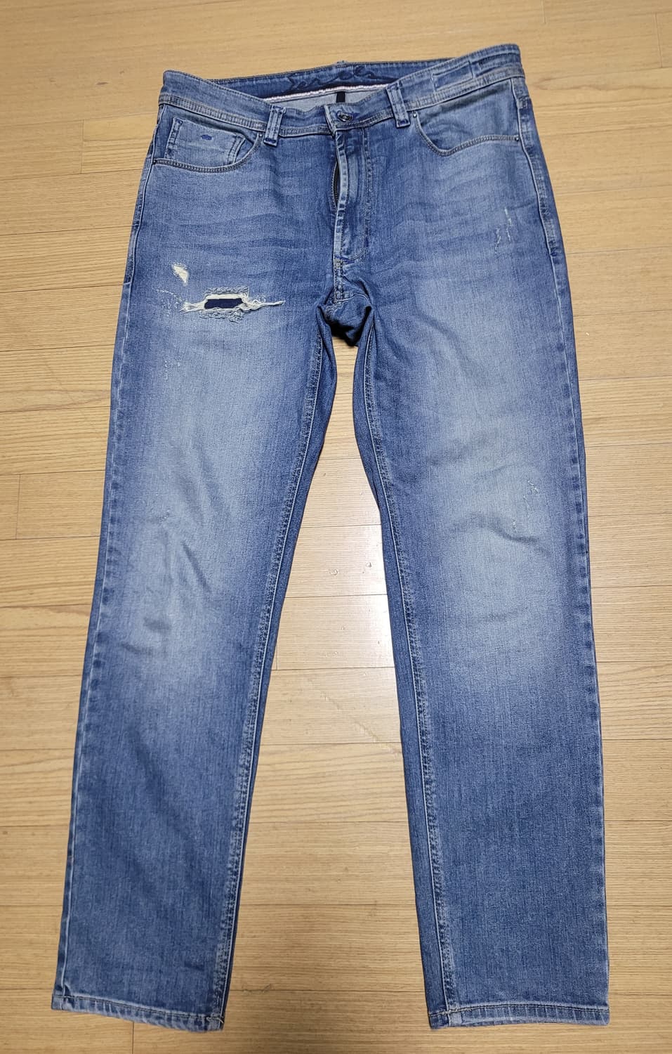 시리즈 워싱 청바지
 상품이미지2