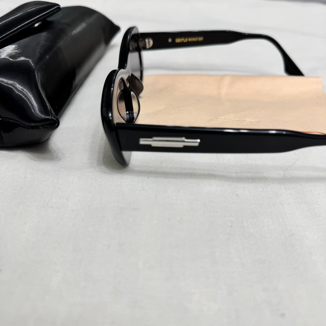 젠틀몬스터 탐부 01 상품이미지4