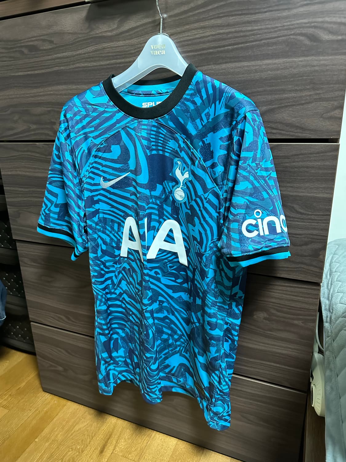 (새제품)[M100]나이키 22-23 토트넘 3rd 유니폼 팝니 상품이미지2