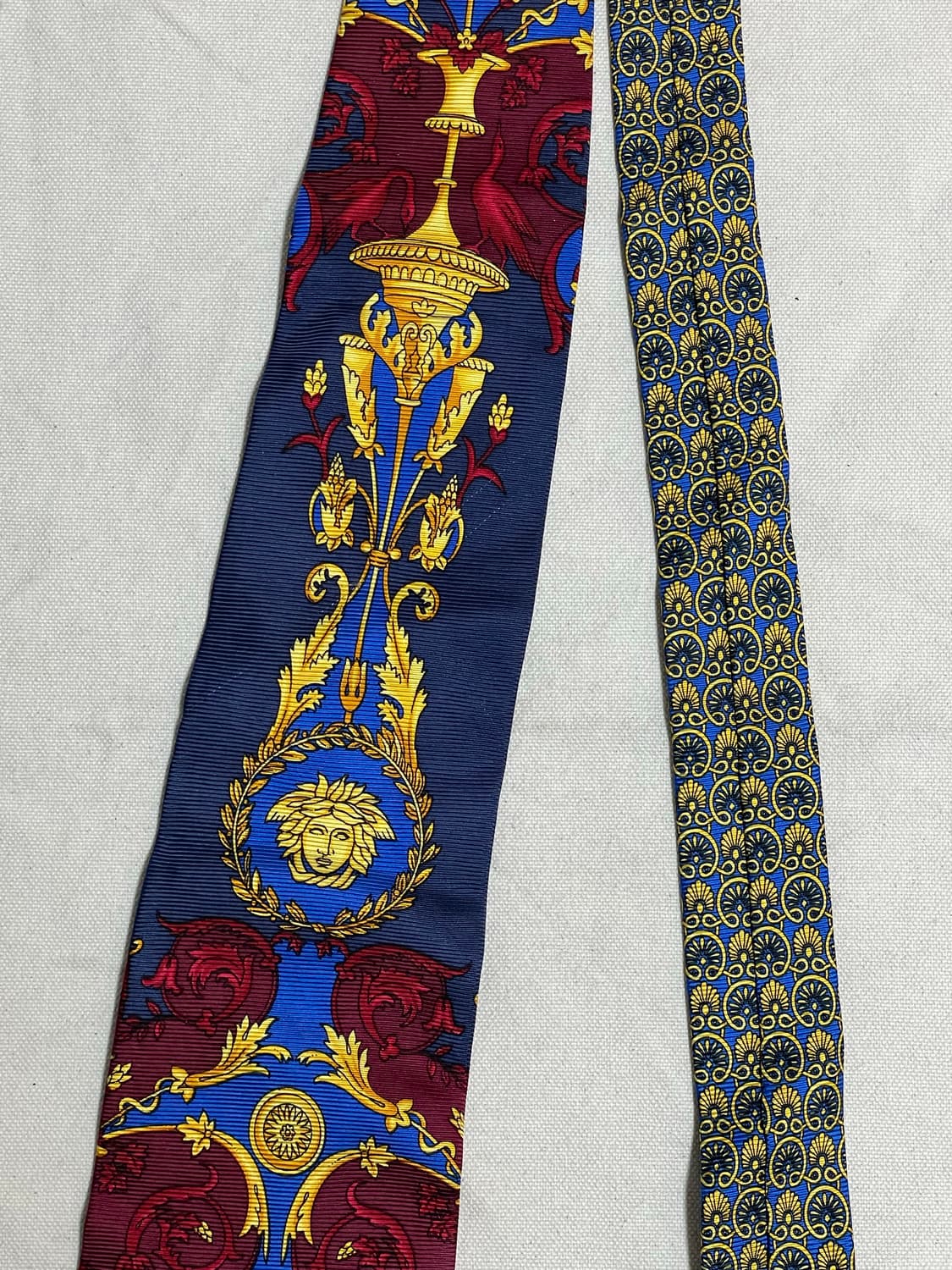 베르사체 넥타이  상품이미지4