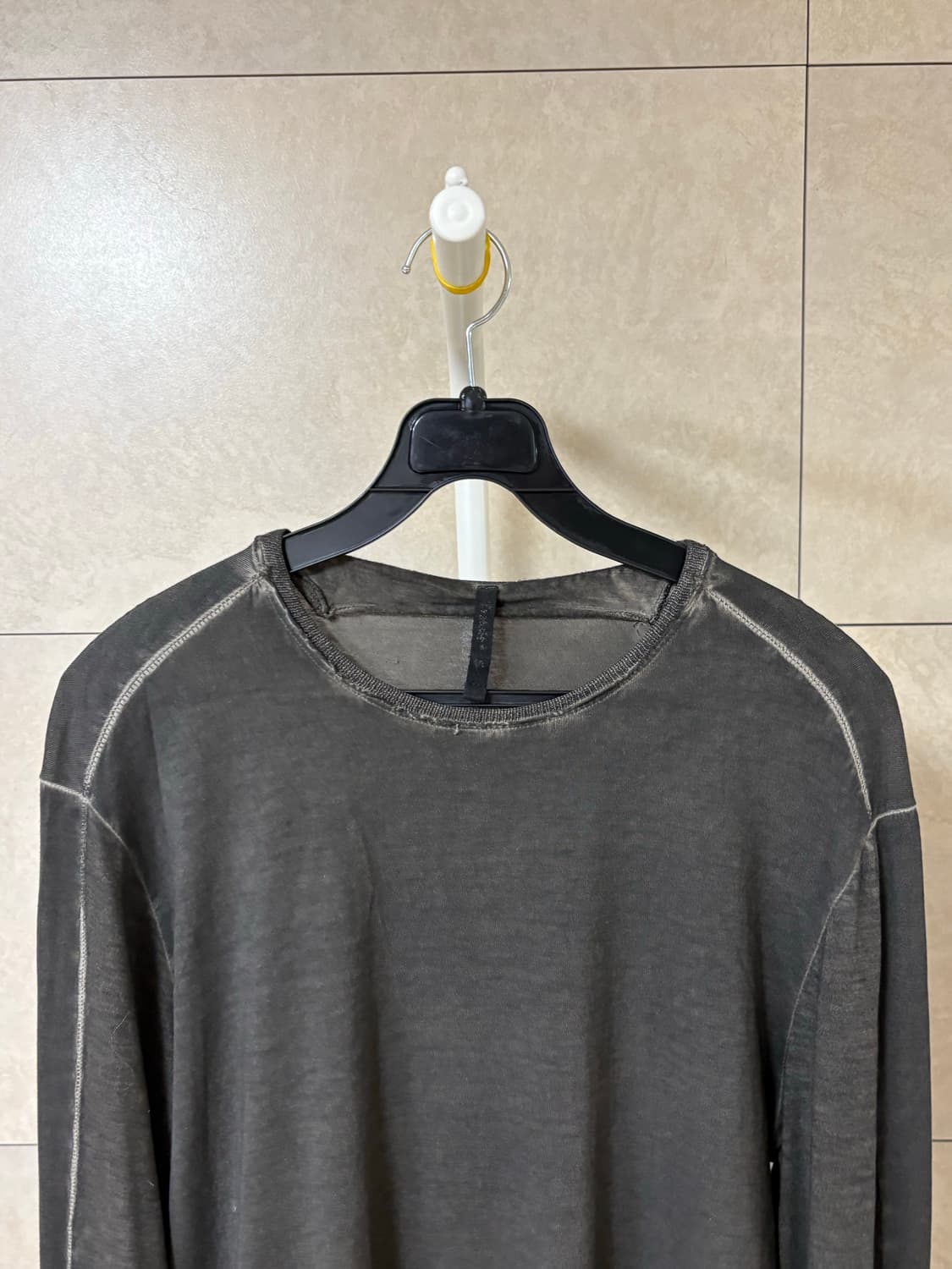 트랜짓 수소봉제 워싱 롱슬리브 상품이미지3