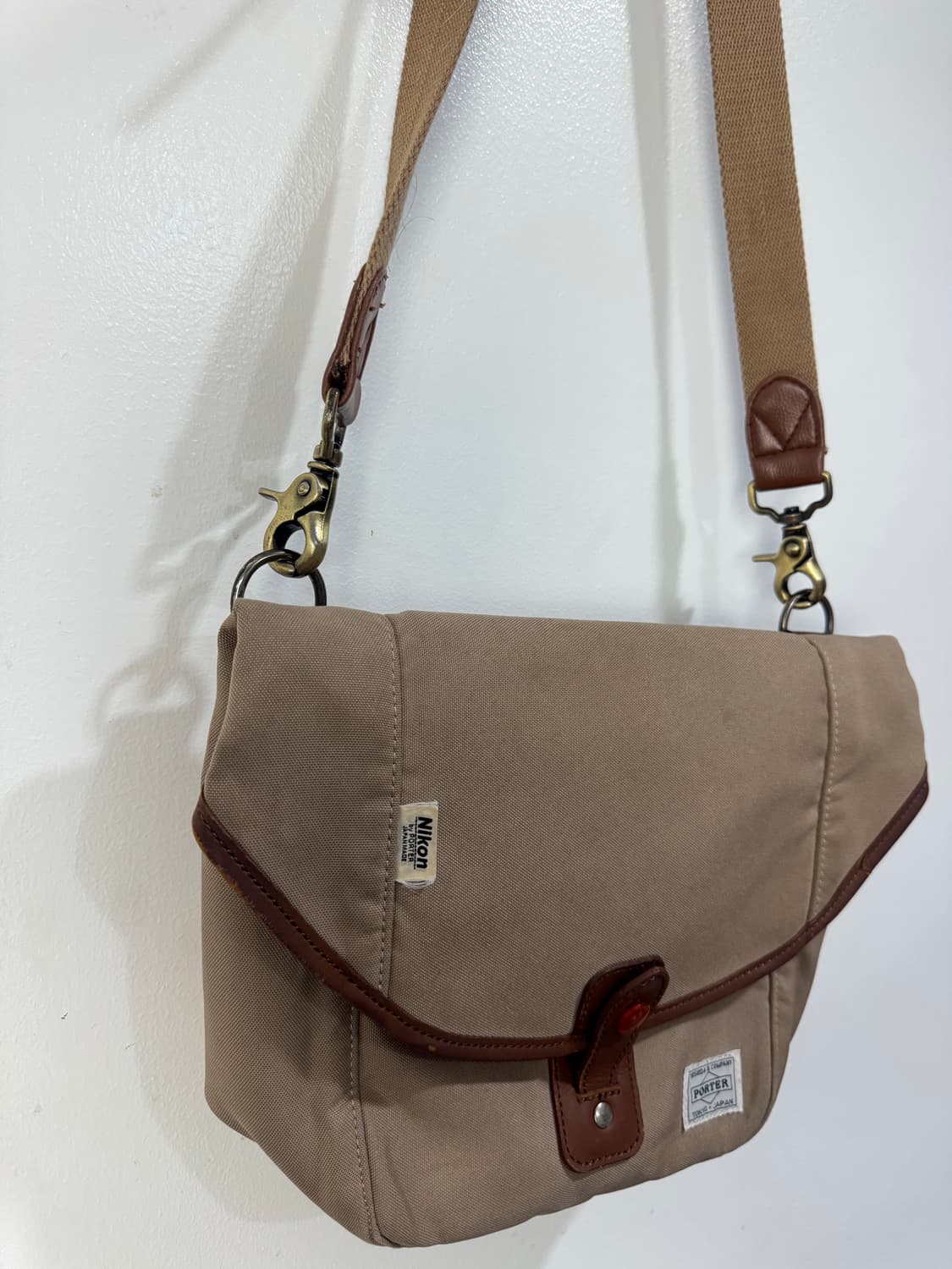 요시다포터x니콘 카메라백 상품이미지3