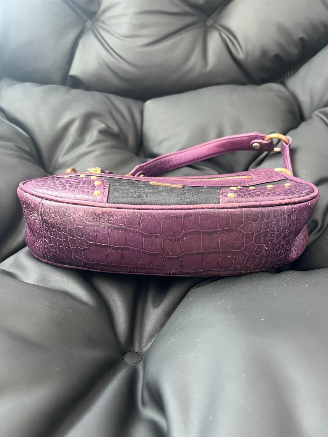 MCM 크로크 레트로 숄더백 상품이미지10