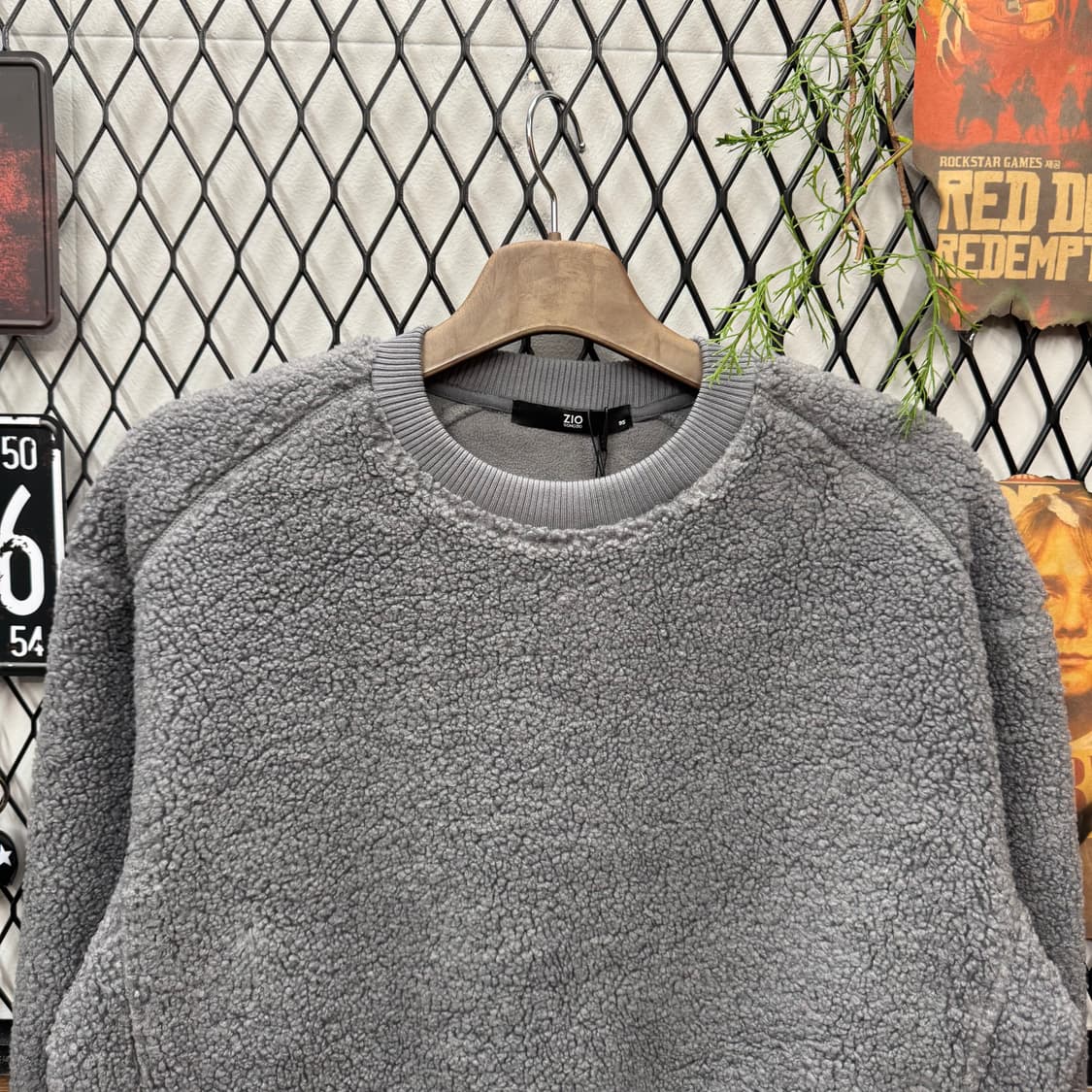 SONGZIO 송지오 플리스 맨투맨 후면 레터링 로고 포인트 그레이 상품이미지3