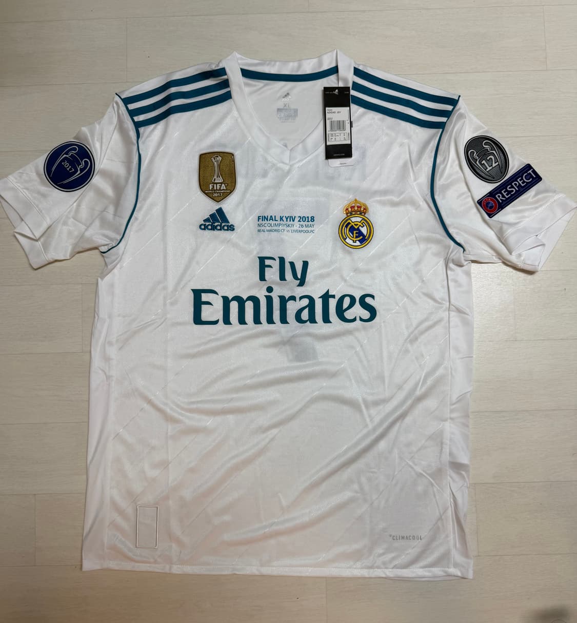 17/18 시즌 챔피언스리그 결승전 호날두 유니폼 XL 상품이미지2